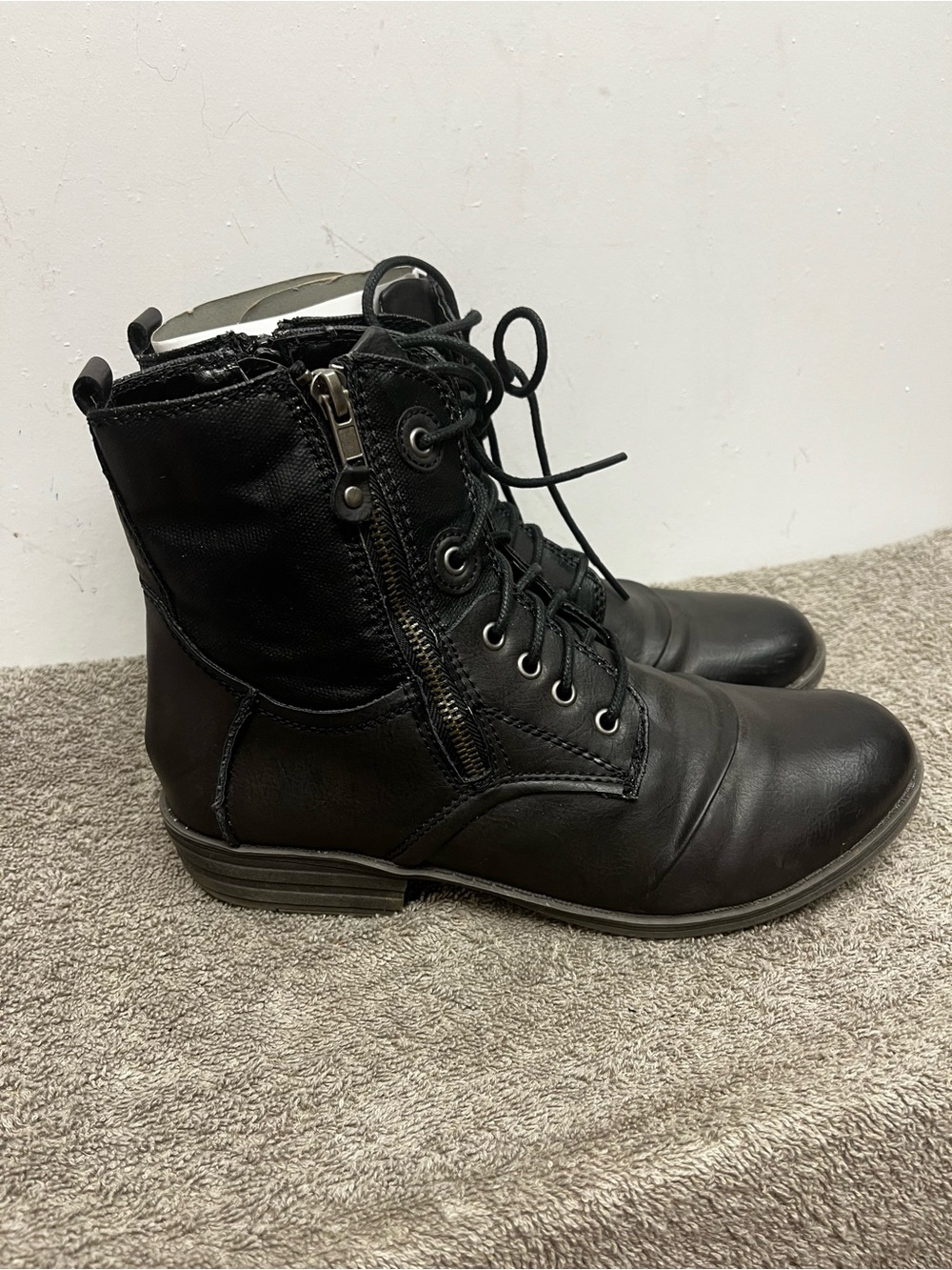 American Rag Bunkker Boots Women’s Sz 9.5 Black Tribal NEW IN BOX NWT NIB RARE